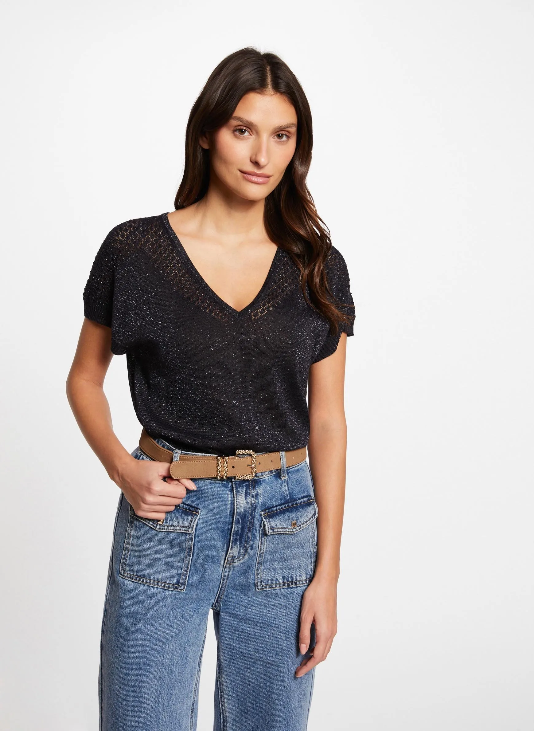 MORGAN MFIRENZ  CAMISETA CALADA CON CUELLO DE PICO E HILOS METALIZADOS EN AZUL