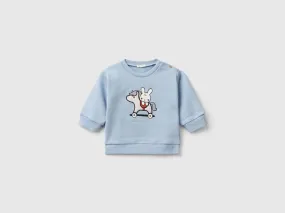 Sudadera con bordado de conejito